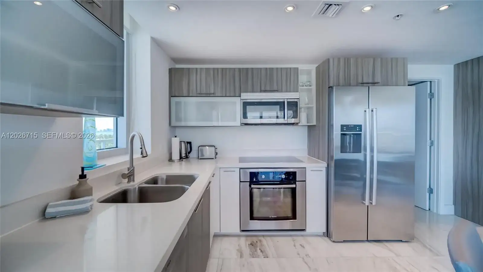 6700 Indian Creek Dr # 1102, Miami Beach FL 33141 photo 2