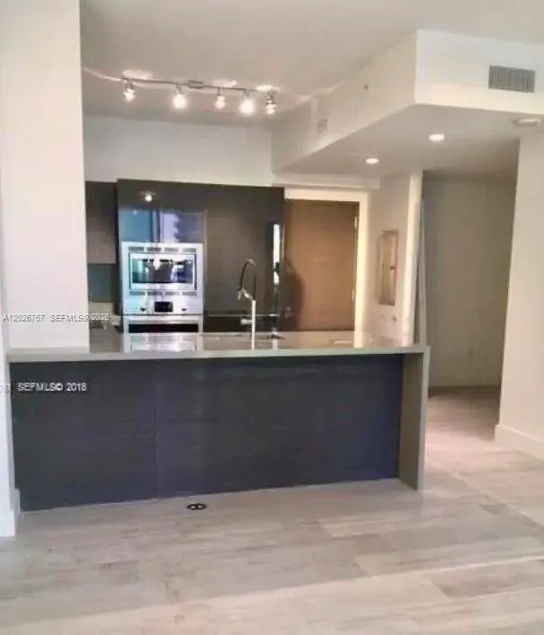 1080 Brickell Ave # 1703, Miami FL 33131