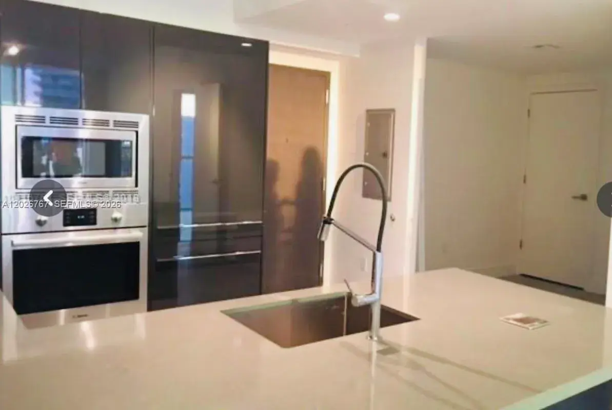 1080 Brickell Ave # 1703, Miami FL 33131