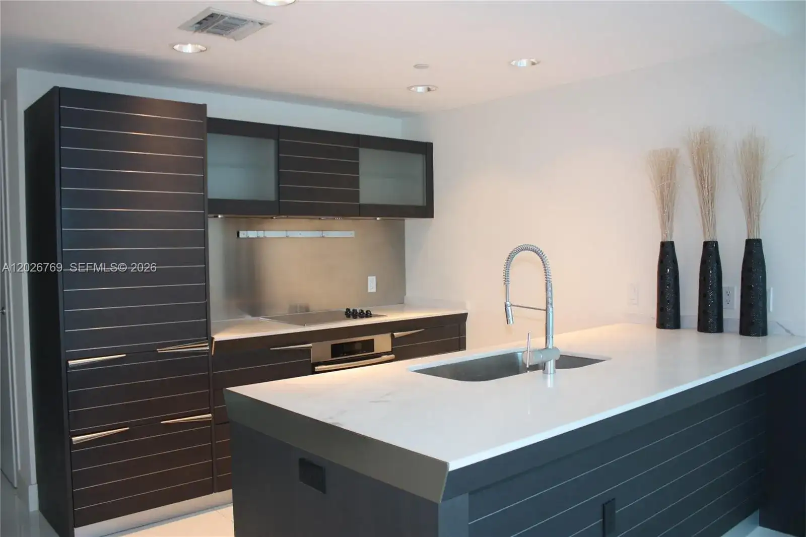 200 Biscayne Boulevard Way # 4211, Miami FL 33131 photo 3