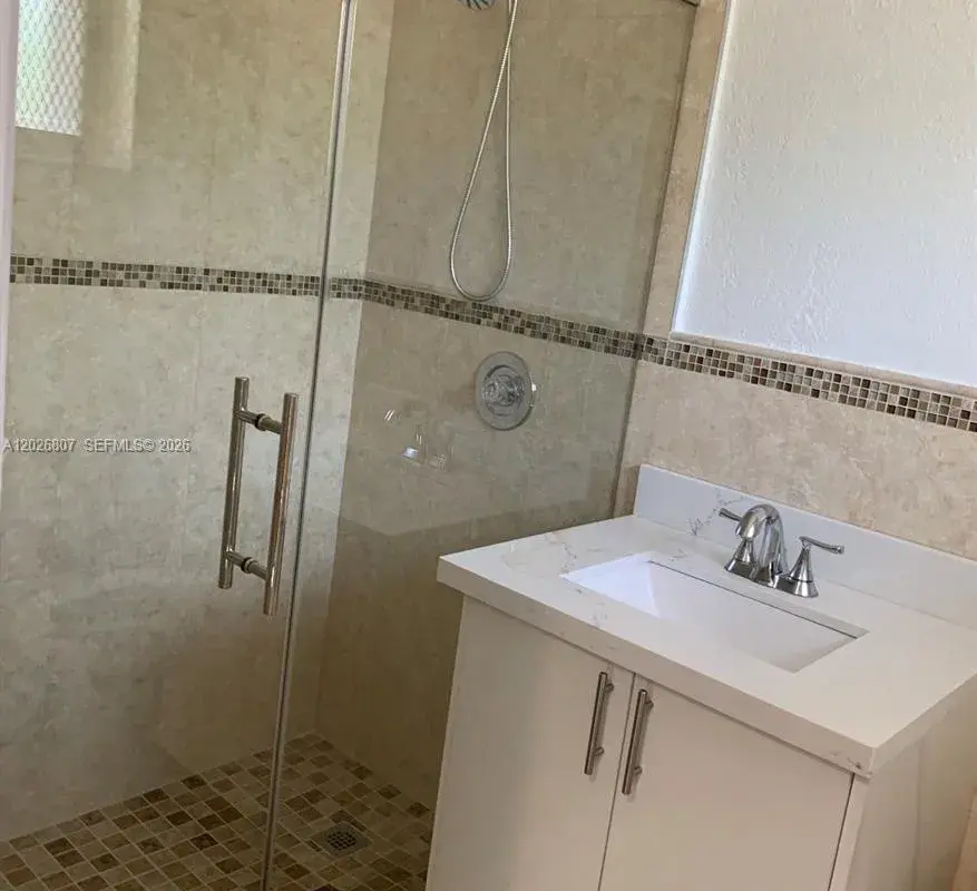 6498 Collins Ave # 41, Miami Beach FL 33141