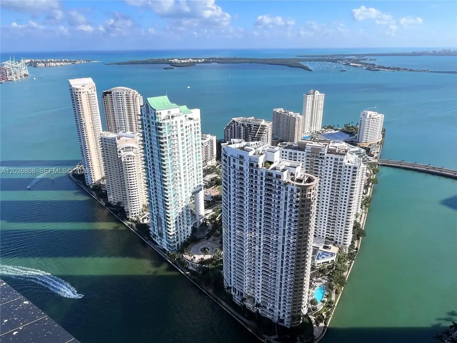 2 bedroom 2 bath Residential for sale at 300 Biscayne Boulevard Way # 2509W, Miami FL 33131