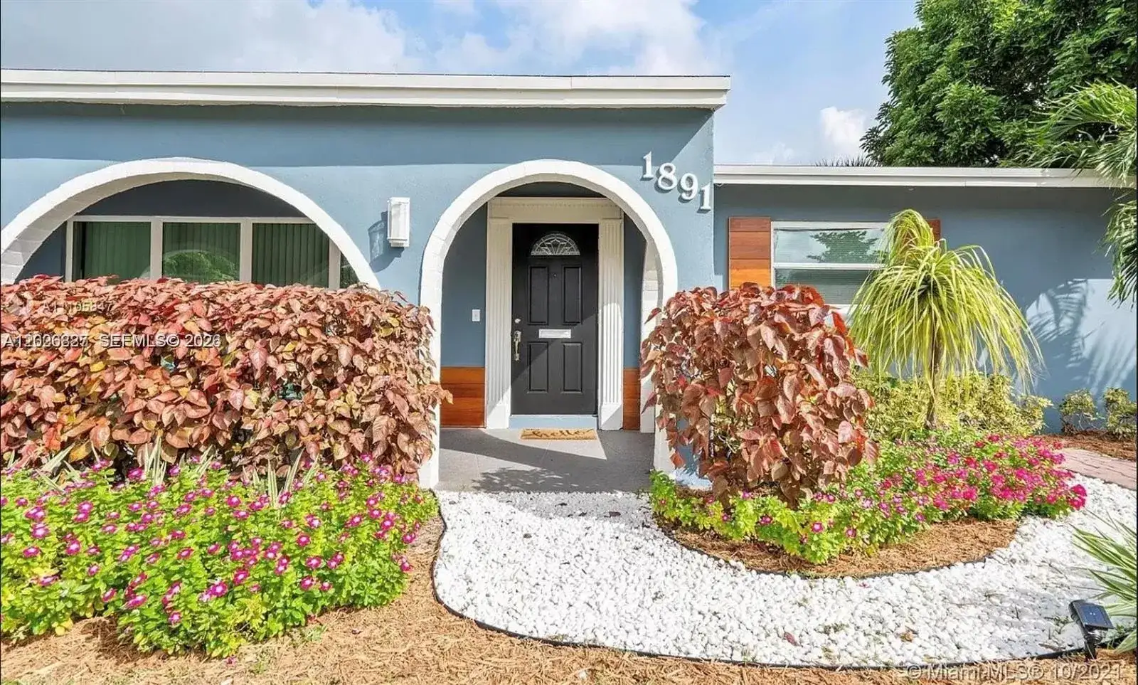 1891 NW 31st Ct, Oakland Park FL 33309 photo 2