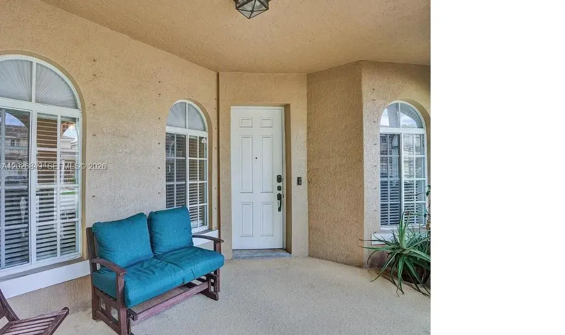 27562 SW 139th PL, Homestead FL 33032