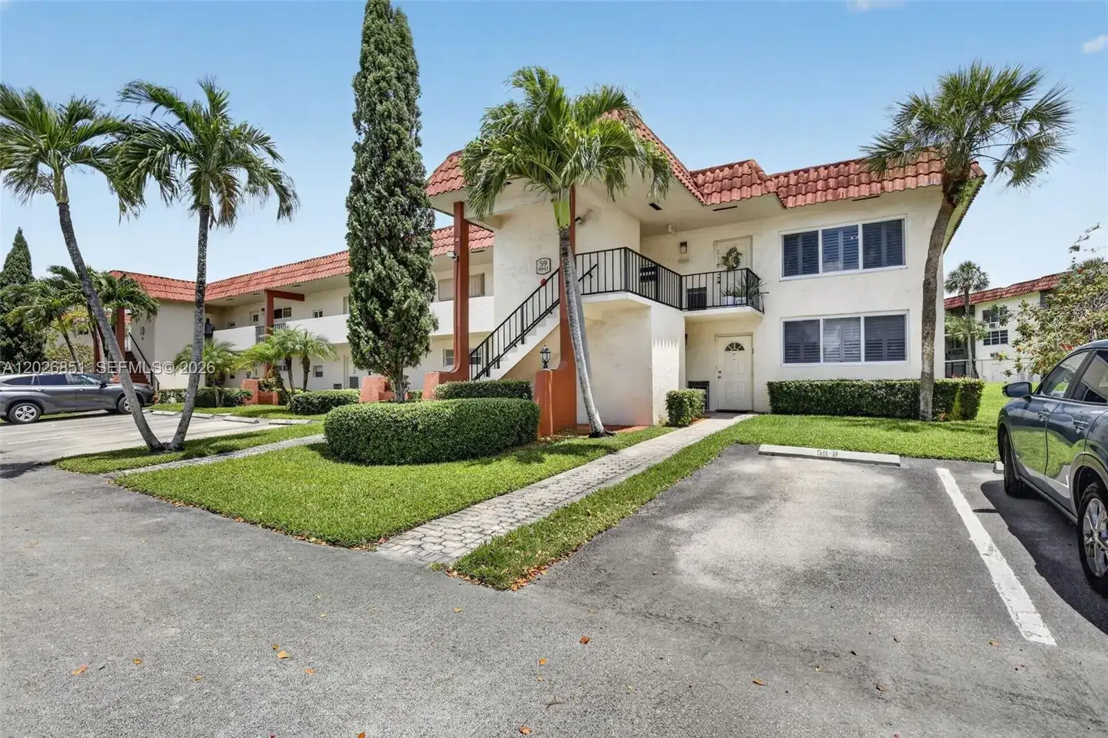 8941 S Hollybrook Blvd # 205, Pembroke Pines FL 33025 photo 2