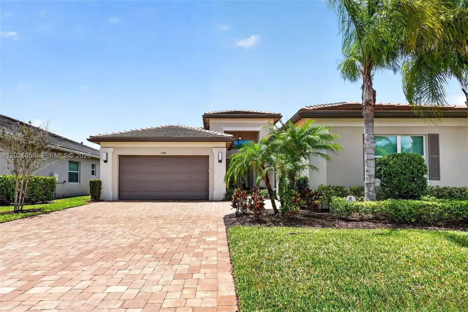 11087 SW Ivory Springs Ln, Port St. Lucie FL 34987 photo 2