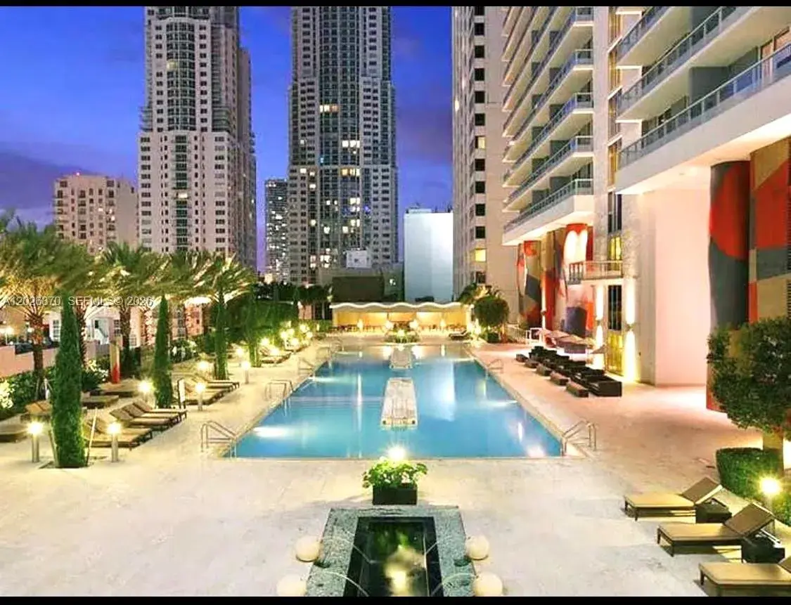 50 Biscayne Blvd # 3303, Miami FL 33132