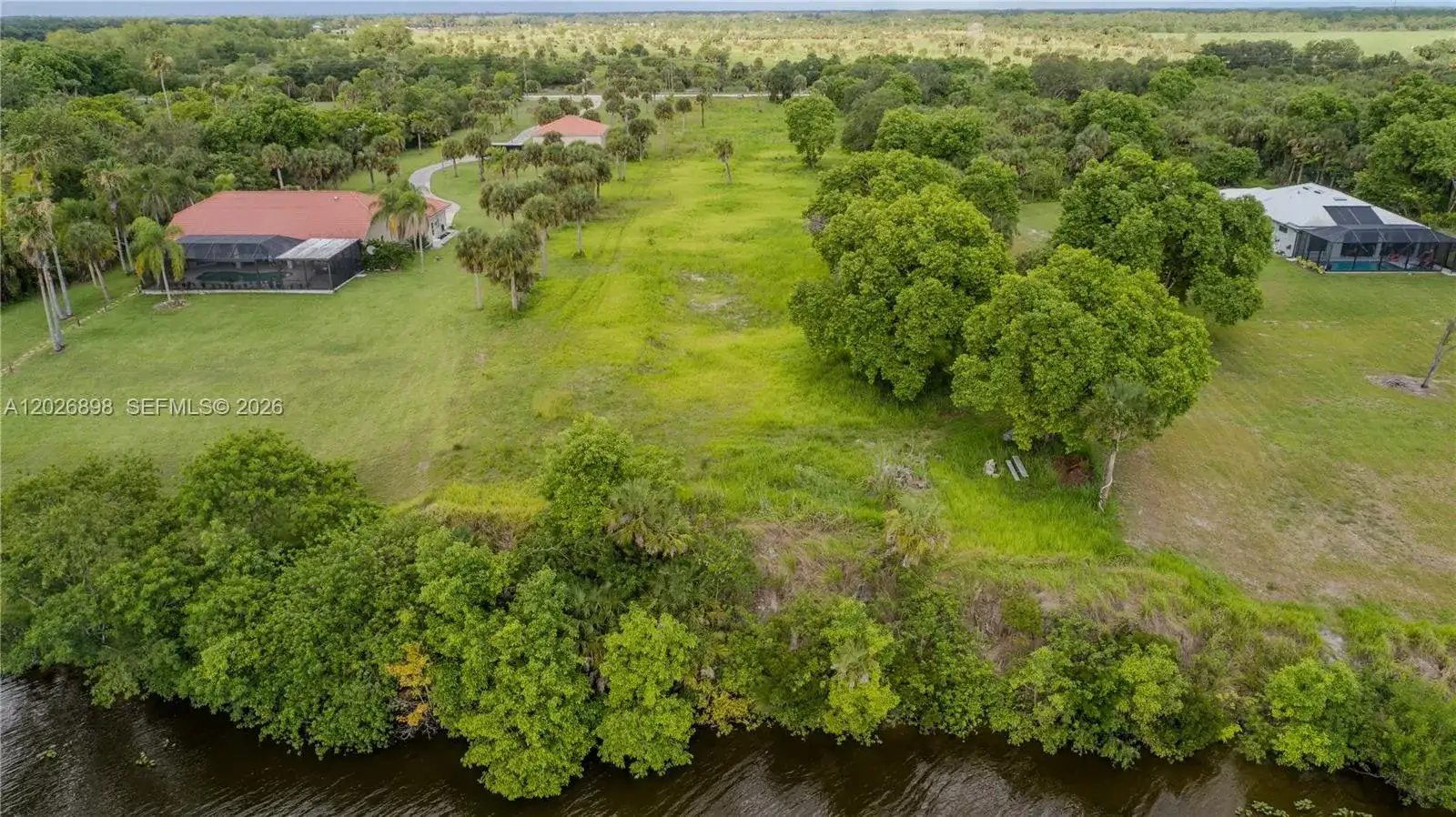5220 Fort Denuad, La Belle FL 33935 photo 3