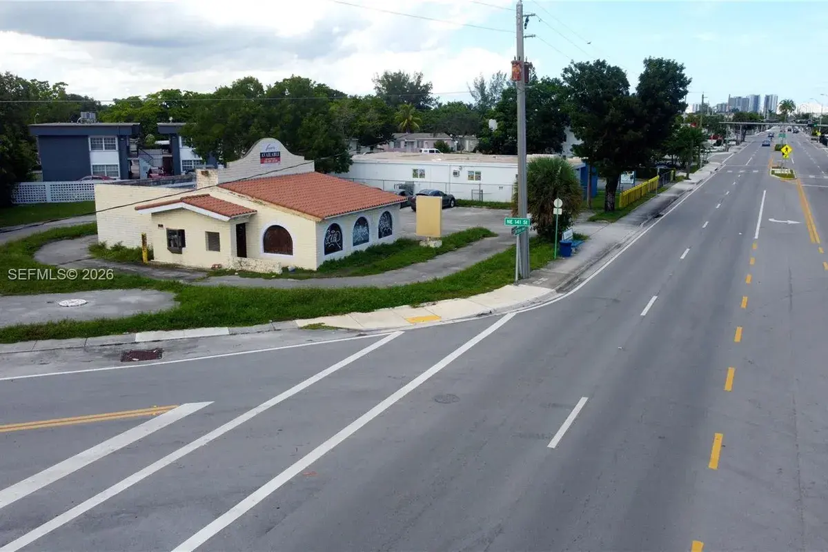 14100 W Dixie Hwy, North Miami FL 33161