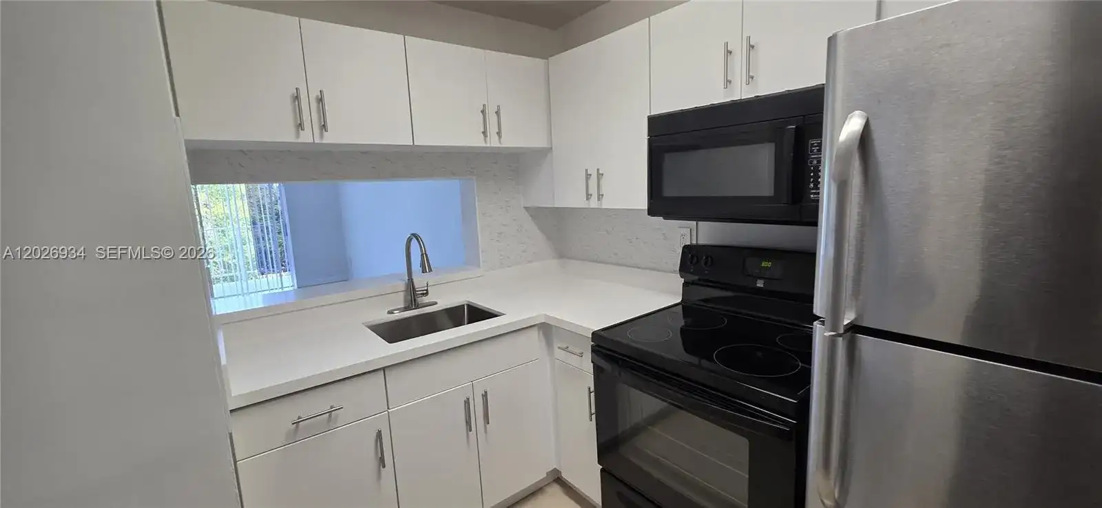 492 NW 165th St Rd # 511, Miami FL 33169 photo 3