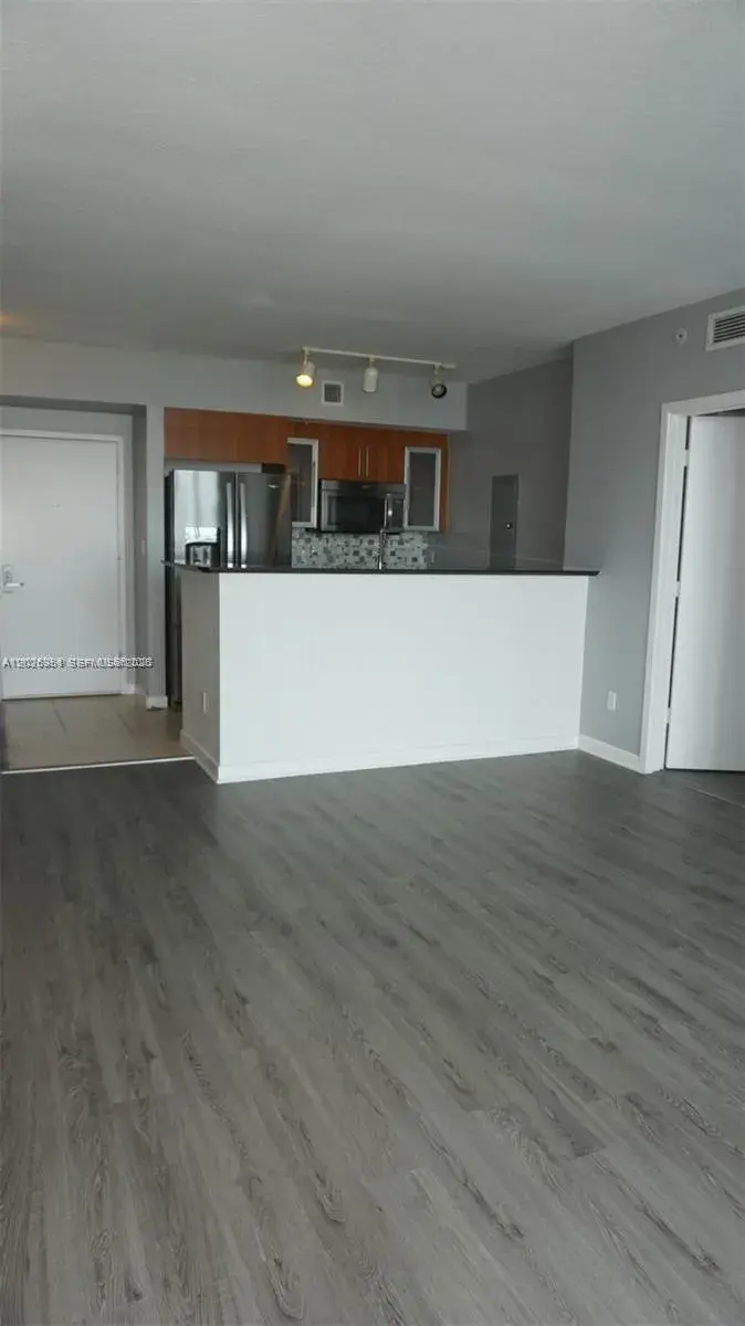 325 S Biscayne Blvd # 2022, Miami FL 33131