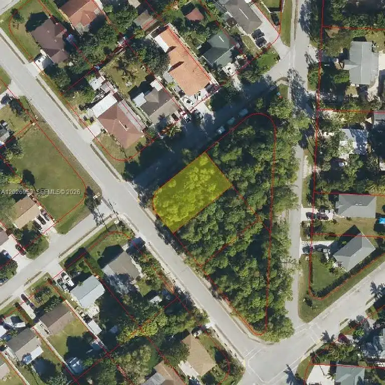 5470 Carolina Avenue, Naples FL 34113