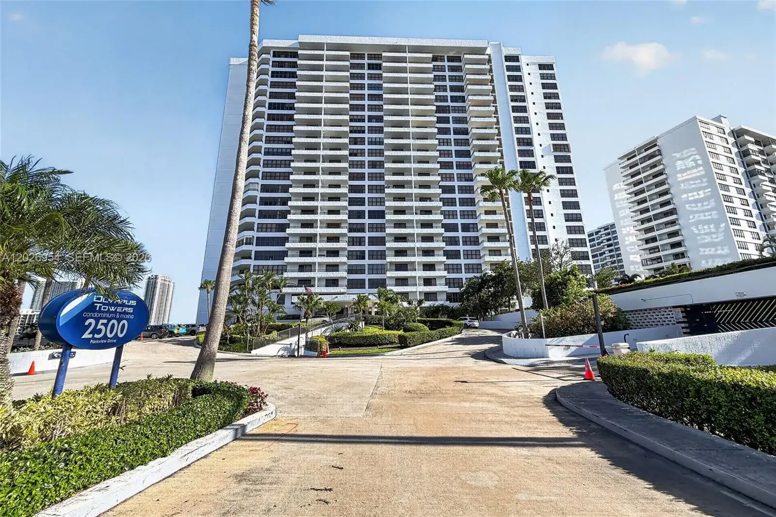 2500 Parkview Dr # 1717, Hallandale Beach FL 33009 photo 3