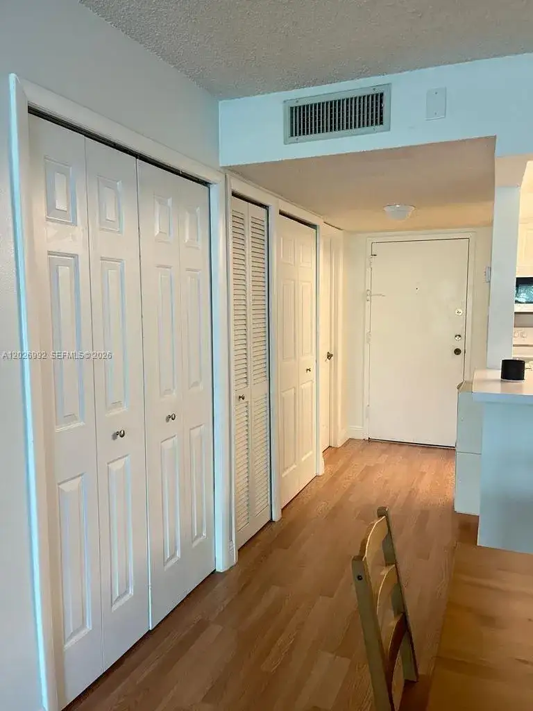 301 Racquet Club Rd # 305, Weston FL 33326 photo 3