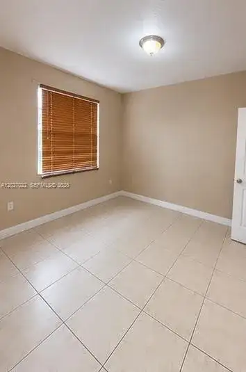 2811 SE 17th Ave # 206, Homestead FL 33035 photo 3