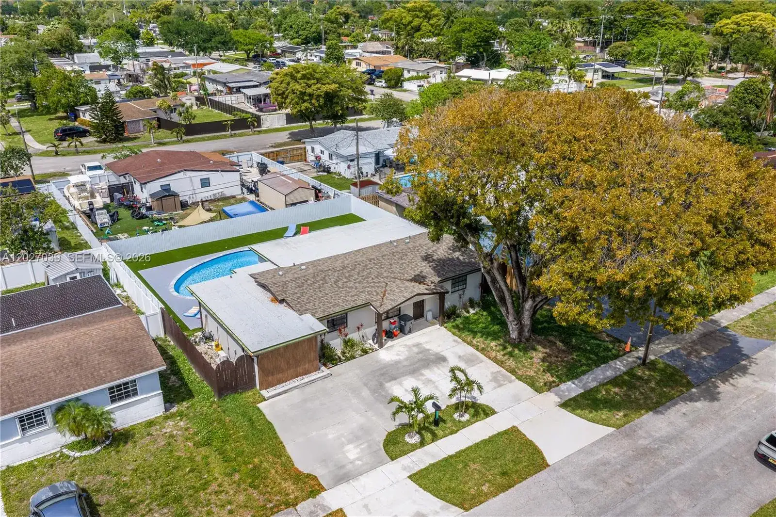 7051 Tyler St, Hollywood FL 33024 photo 5