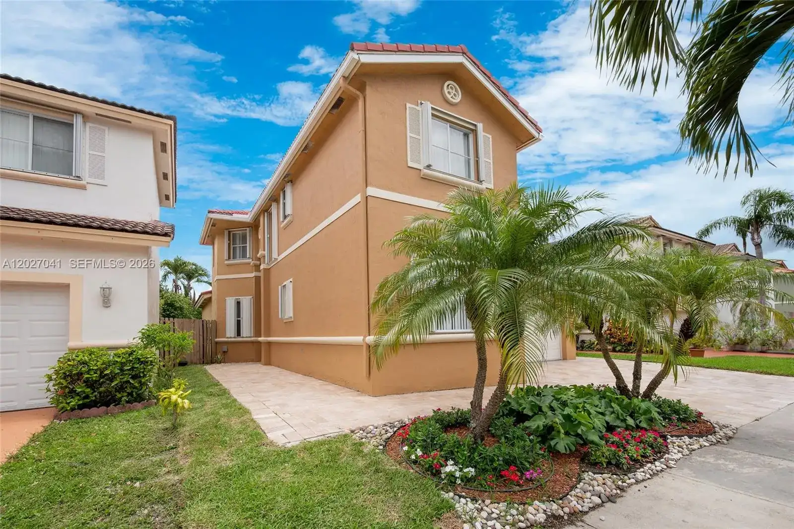 15558 SW 112th Dr, Miami FL 33196 photo 4