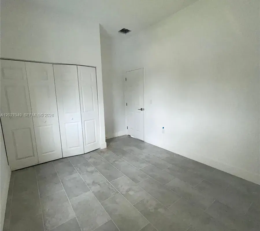 263 NW 58th St, Miami FL 33127