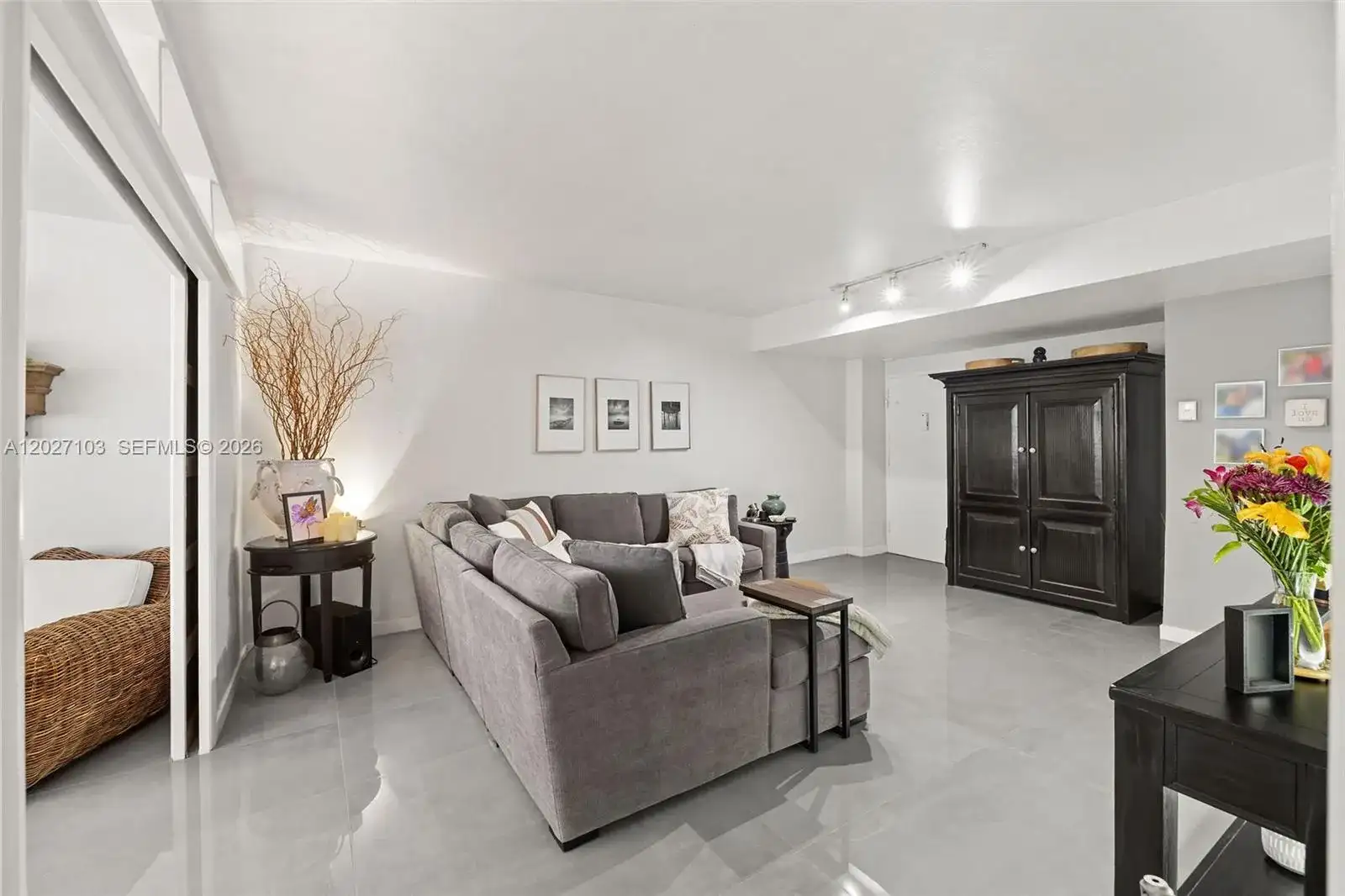 5001 Collins Ave # 1E, Miami Beach FL 33140 photo 5