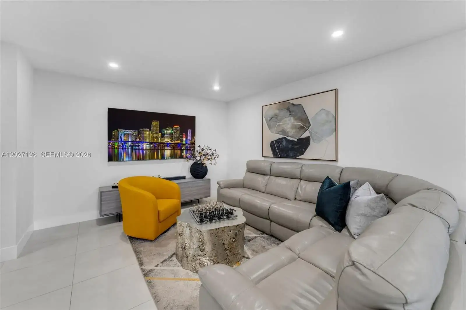 1350 SW 122nd Ave # 415, Miami FL 33184 photo 5