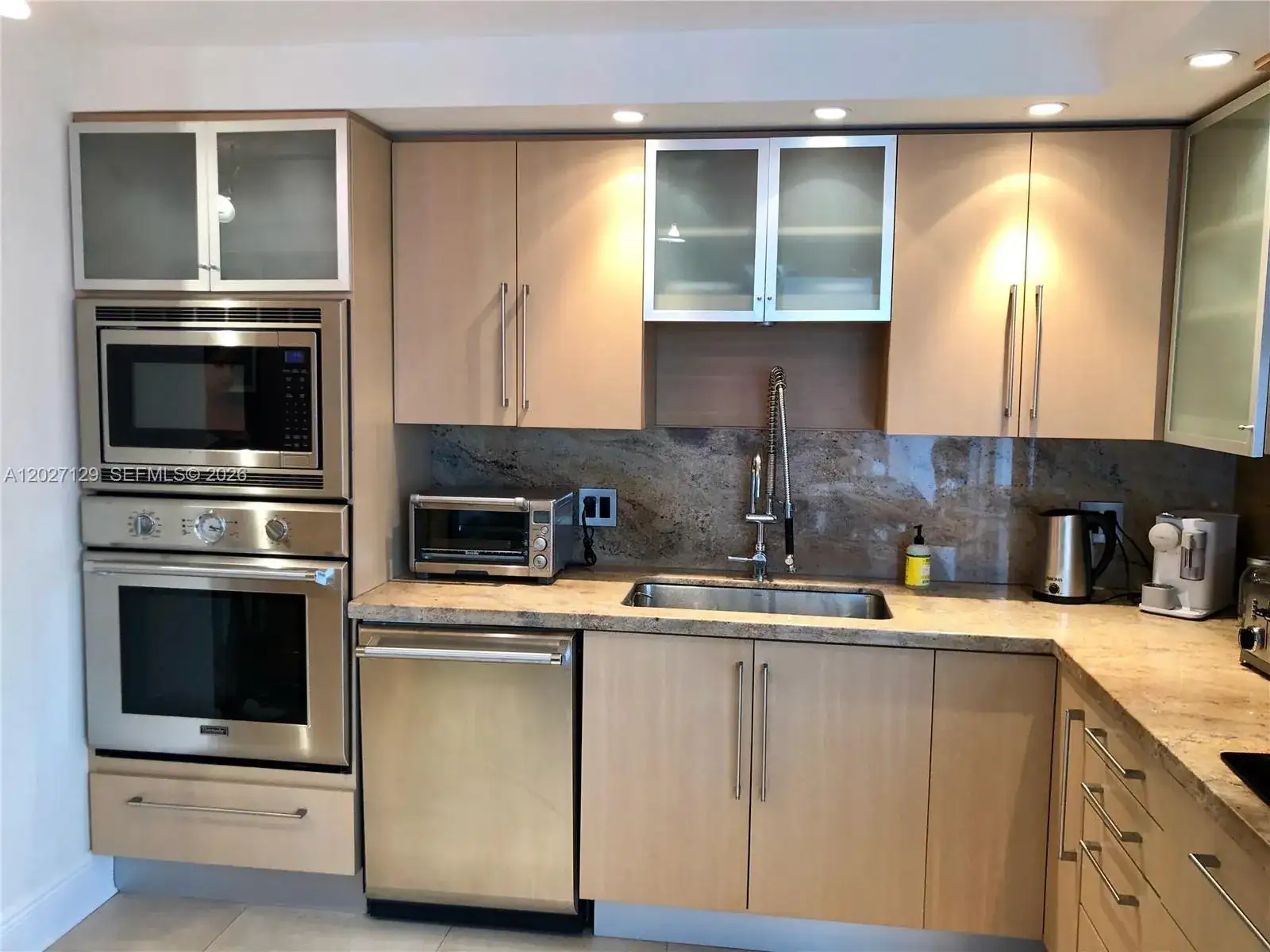 607 Ocean Dr # 9K, Key Biscayne FL 33149 photo 5