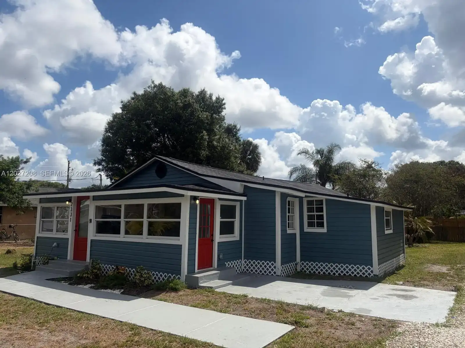 2331 Randall St, Sanford FL 32771