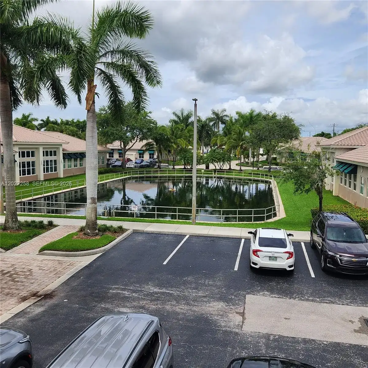 5220 S University Dr # 204C, Davie FL 33328 photo 2