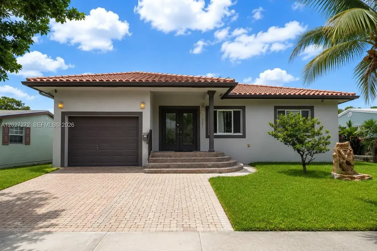 1101 NE 2nd St, Hallandale Beach FL 33009
