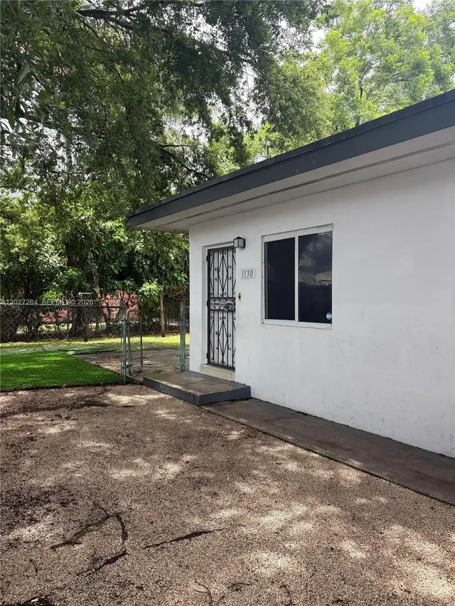 1130 NW 76th St # 1130, Miami FL 33150 photo 3