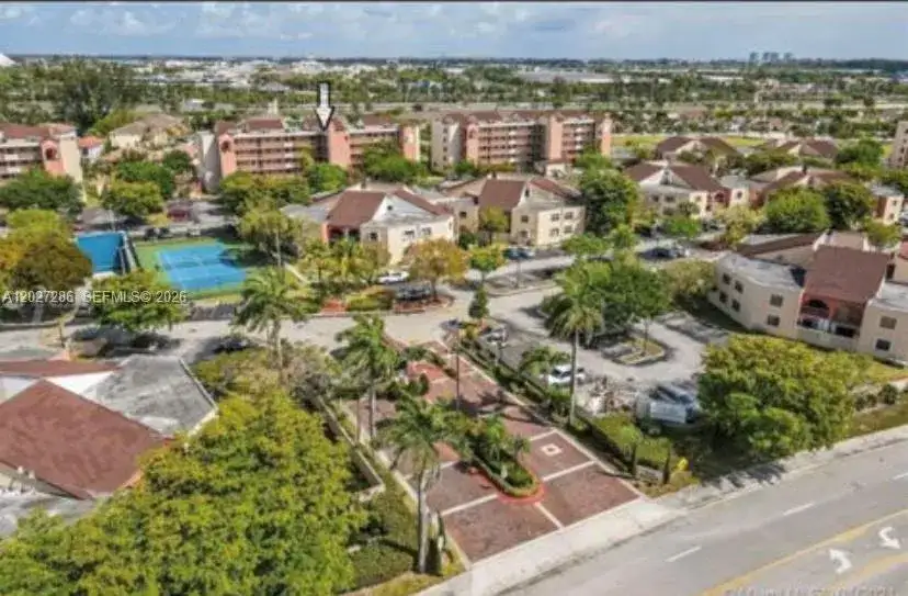 10253 NW 9th Street Cir # 6, Miami FL 33172 photo 2