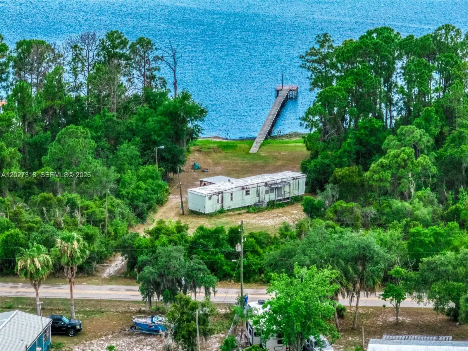 3144 Holiday Beach Drive, Avon Park FL 33825 photo 2