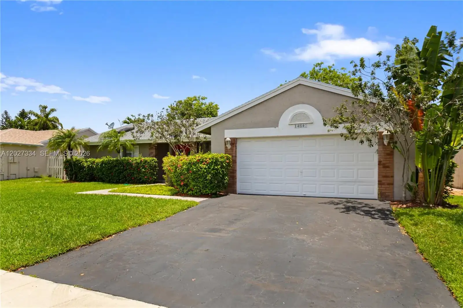14641 Kirsten Ct, Davie FL 33325 photo 3
