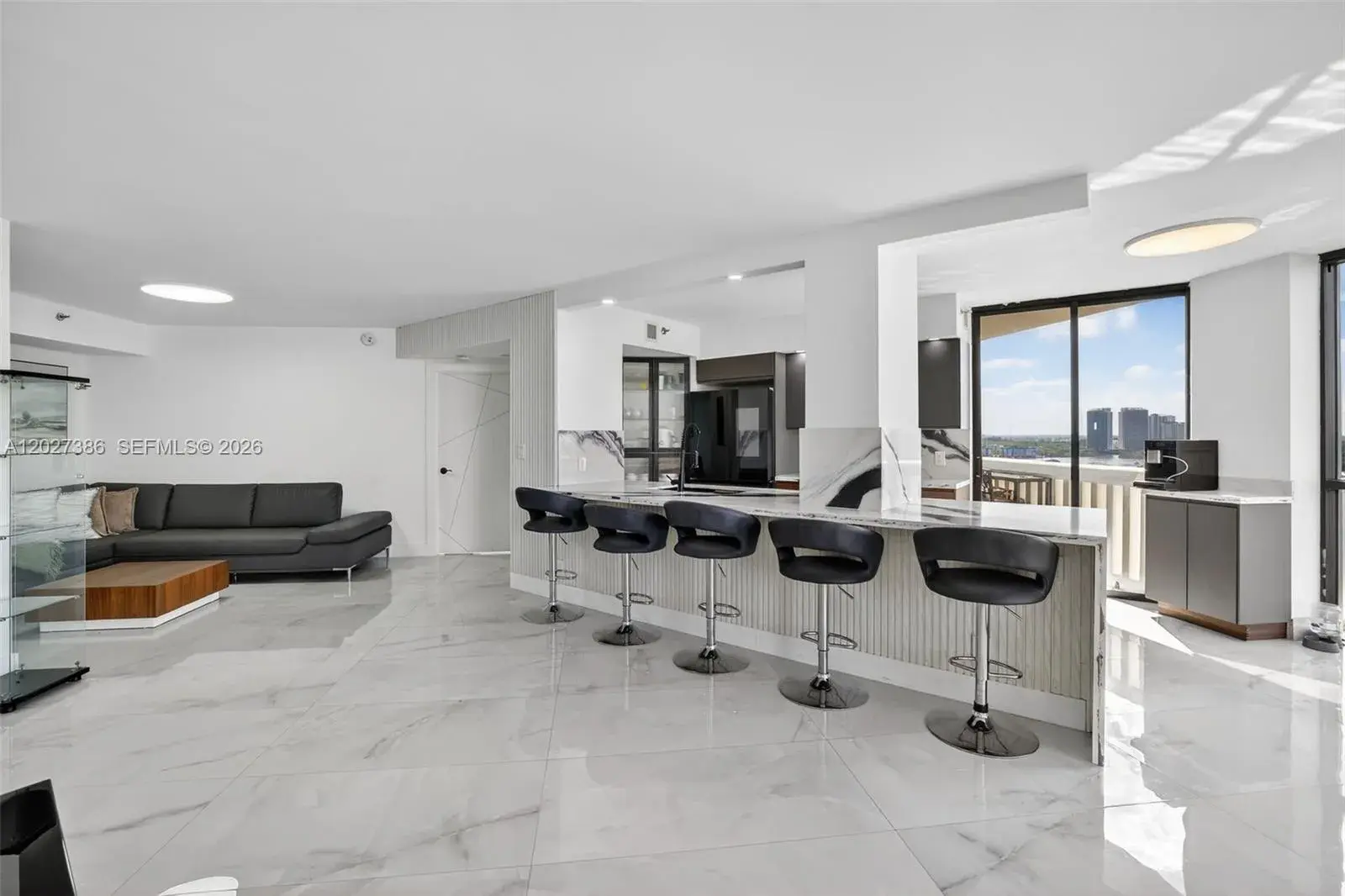 1000 Island Blvd # 1710, Aventura FL 33160