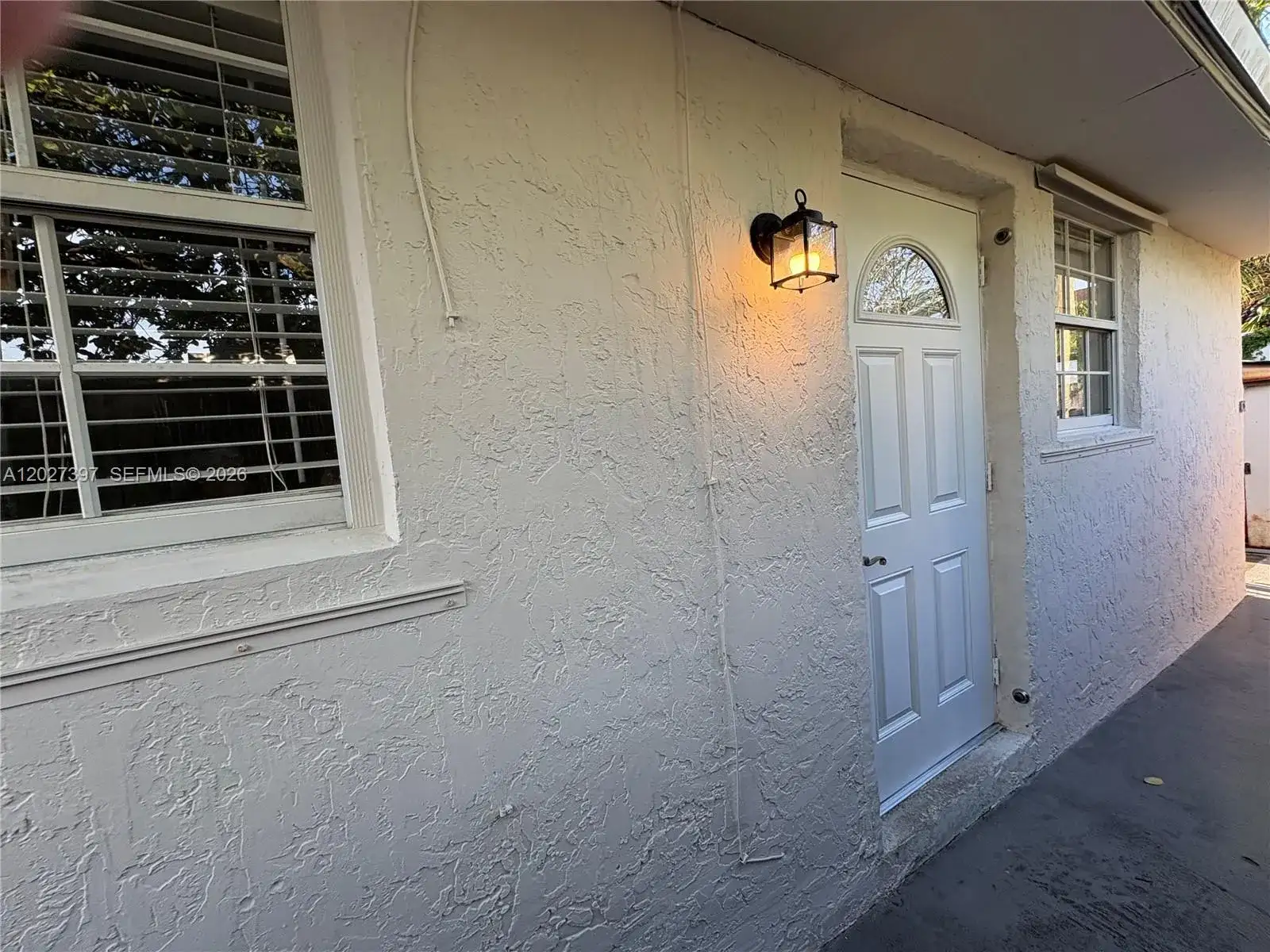 6753 SW 39th Ter Rear, Miami FL 33155 photo 2