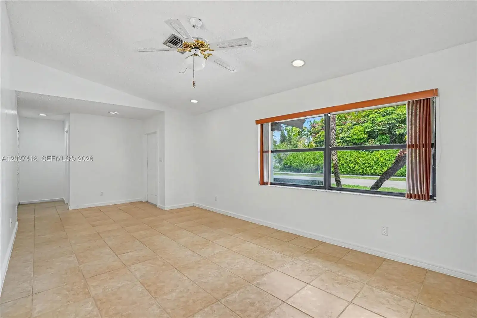10711 SW 116th Ave, Miami FL 33176 photo 4
