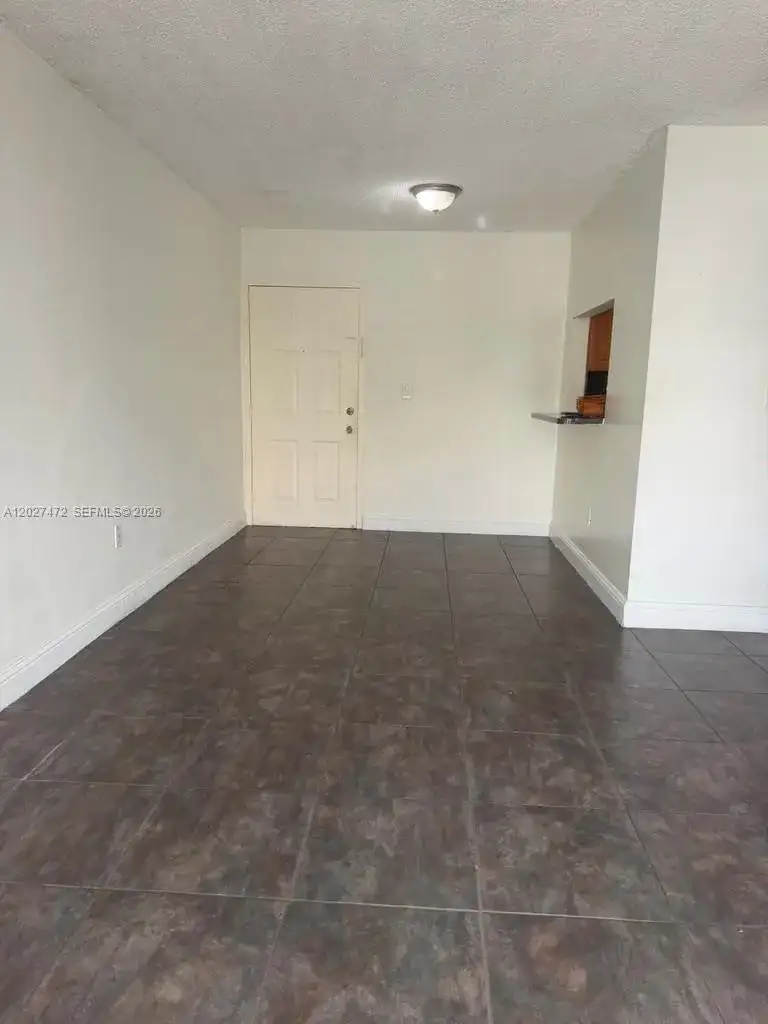 8185 NW 7th St # 218, Miami FL 33126 photo 5