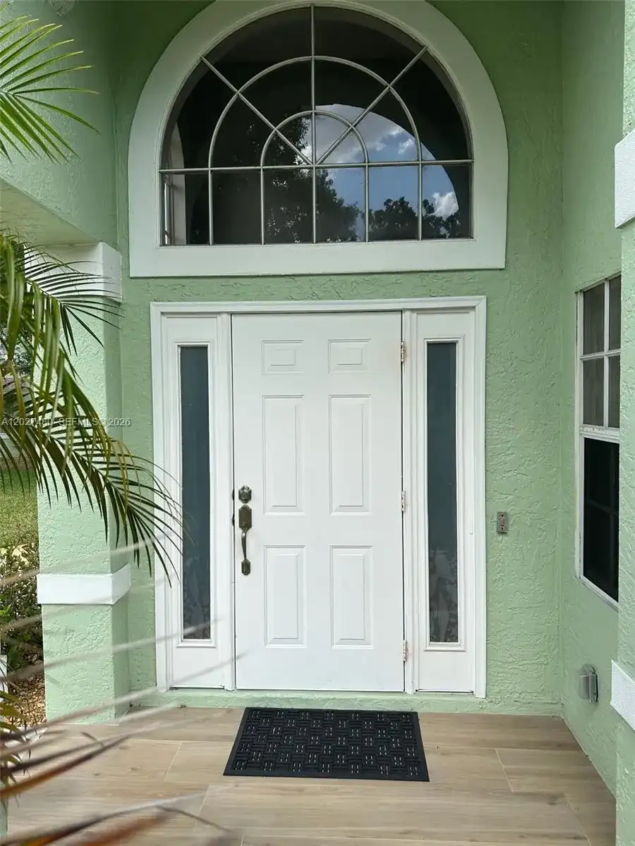 2058 SE Wild Meadow Cir # 101, Port St. Lucie FL 34952