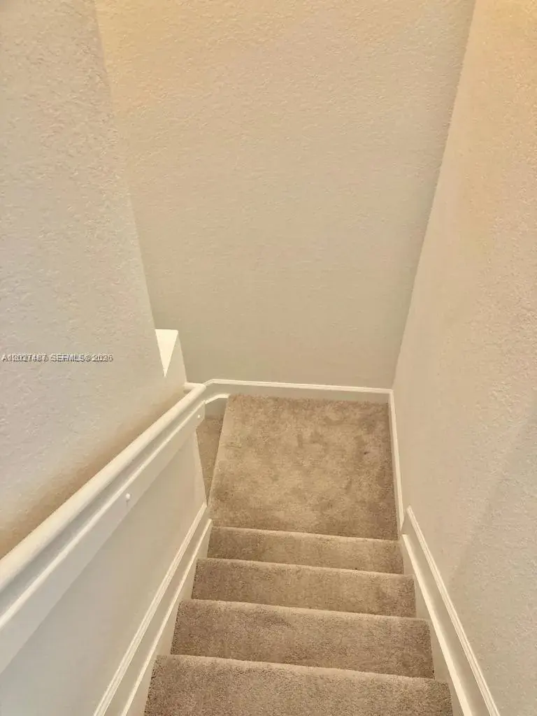 1070 SE 26th Ter, Homestead FL 33035