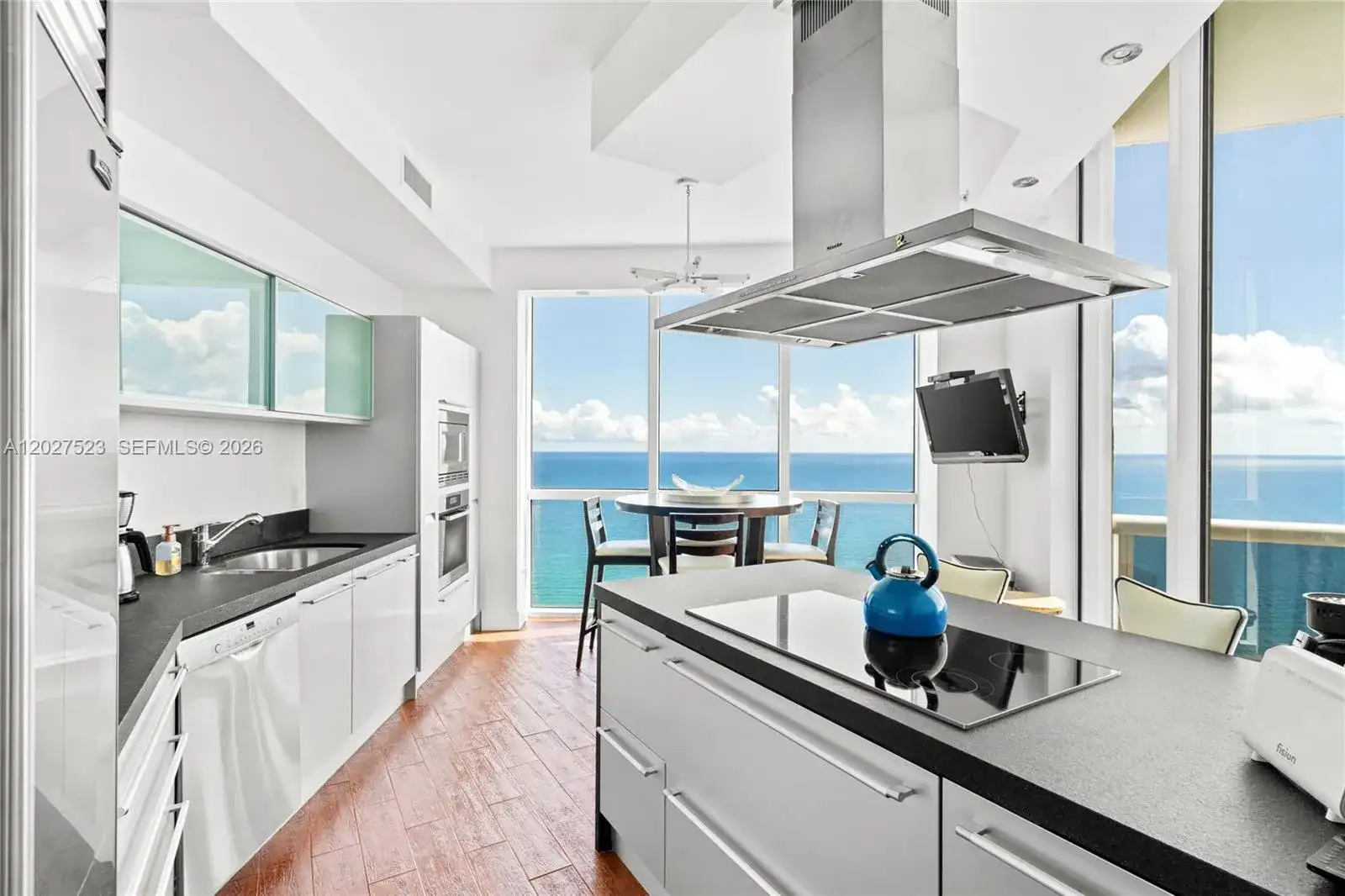 18201 Collins Ave # 4209, Sunny Isles Beach FL 33160 photo 5