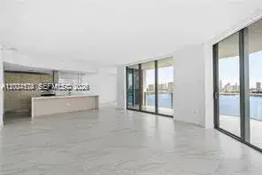 17111 Biscayne Blvd # 1210, North Miami Beach FL 33160 photo 4