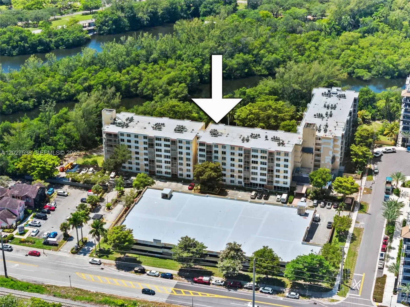 17890 W Dixie Hwy # 603, North Miami Beach FL 33160