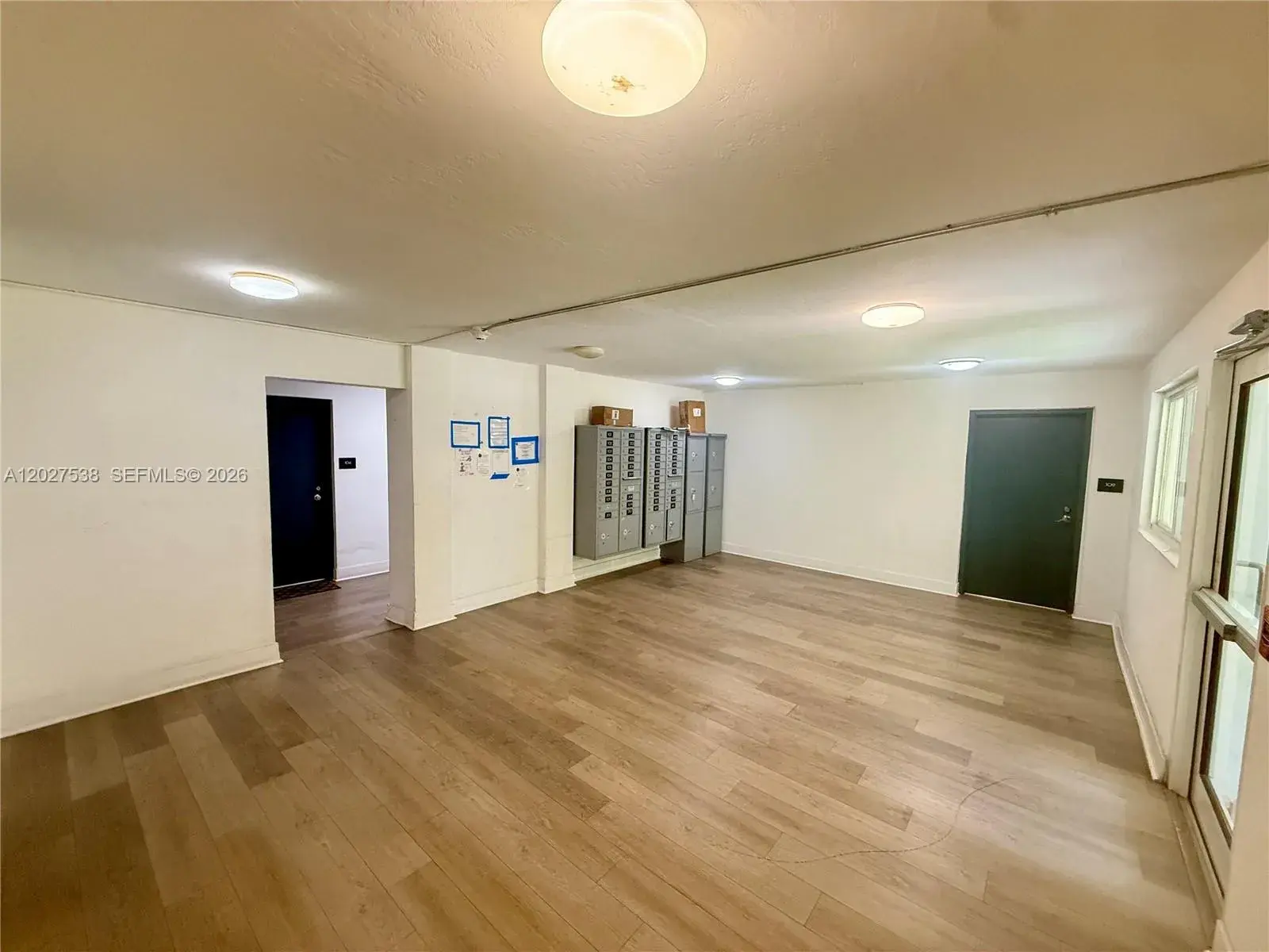 143 SW 9th St # 206, Miami FL 33130