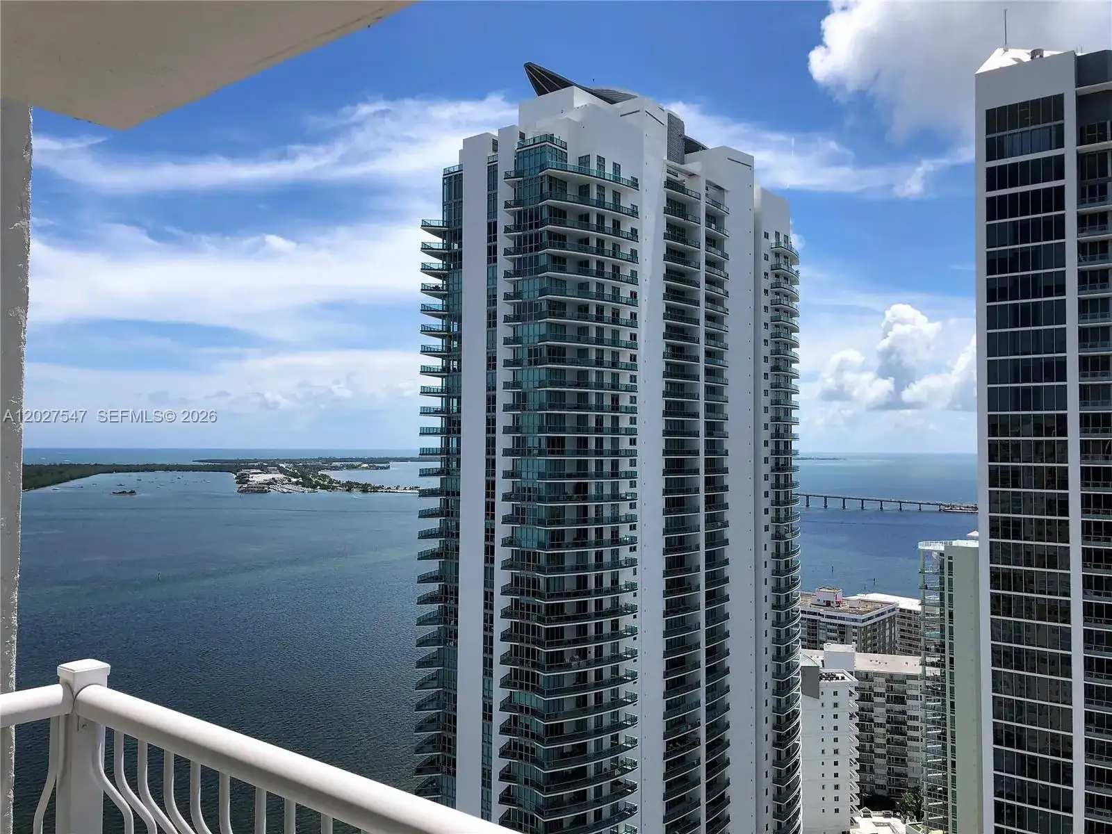 1200 Brickell Bay Dr # 3903, Miami FL 33131 photo 3