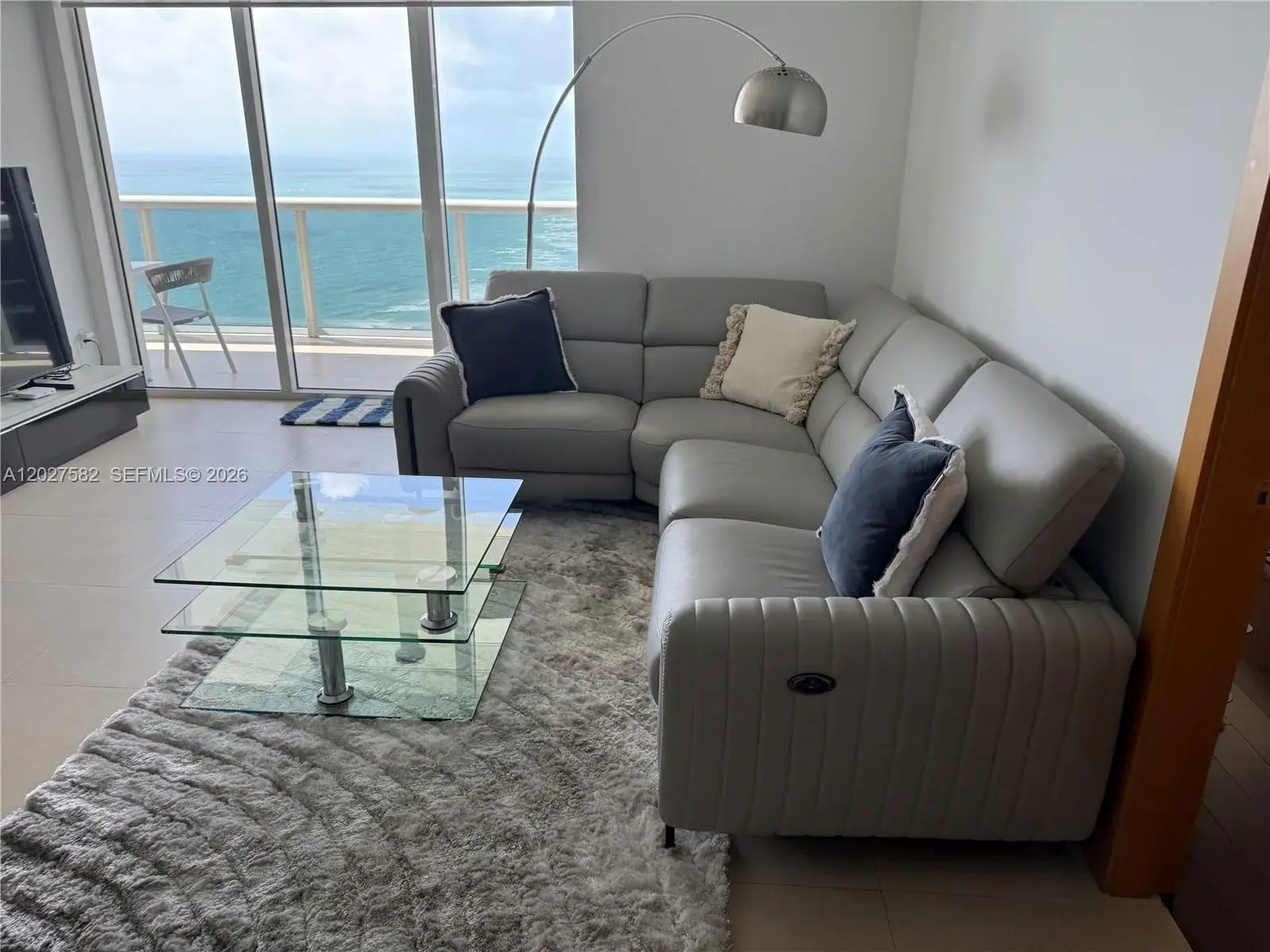 1830 S Ocean Dr # 4404, Hallandale Beach FL 33009