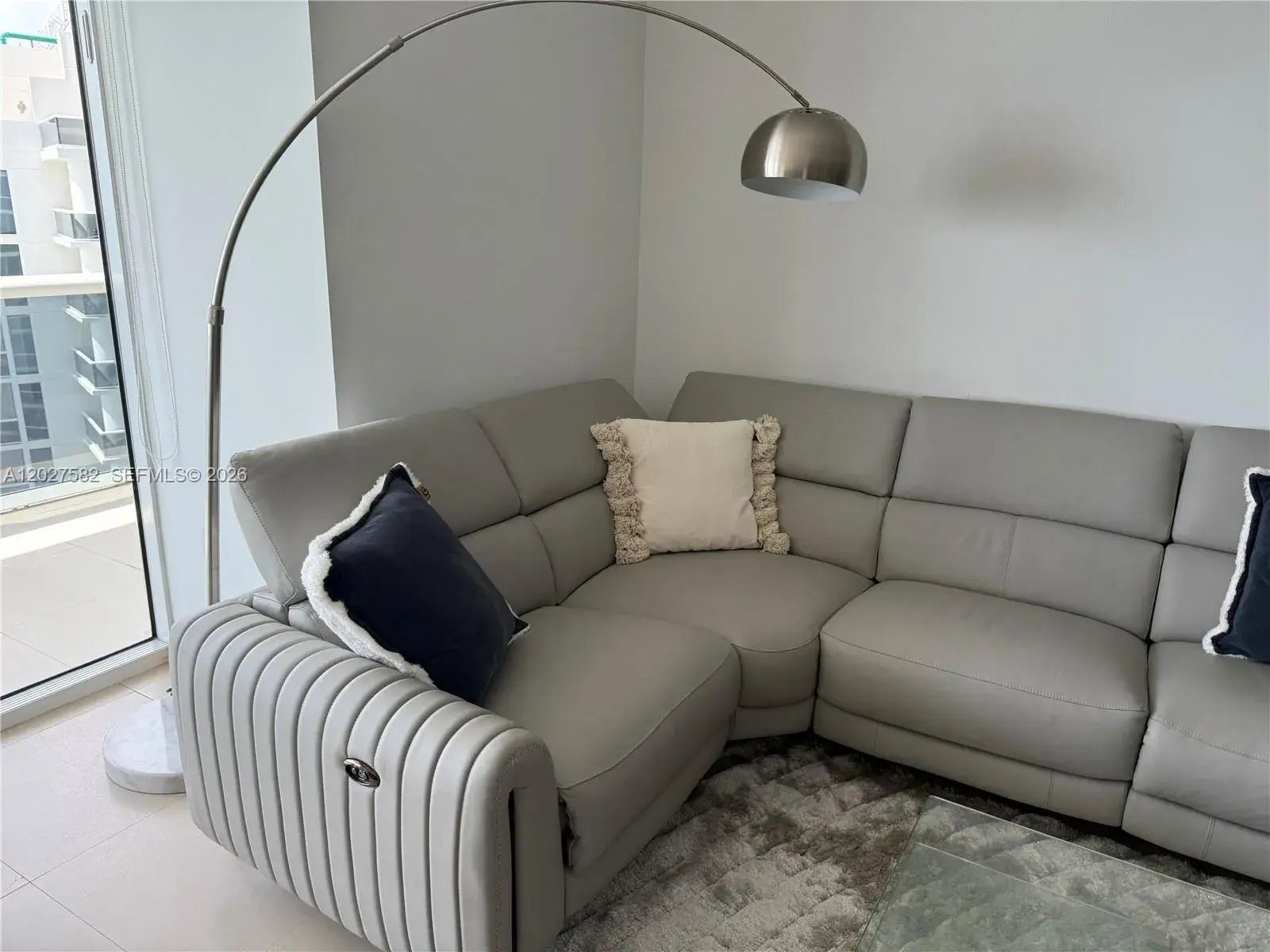 1830 S Ocean Dr # 4404, Hallandale Beach FL 33009