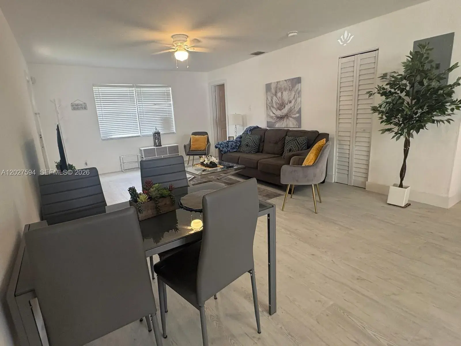 201 Columbus Pkwy # B, Hollywood FL 33021