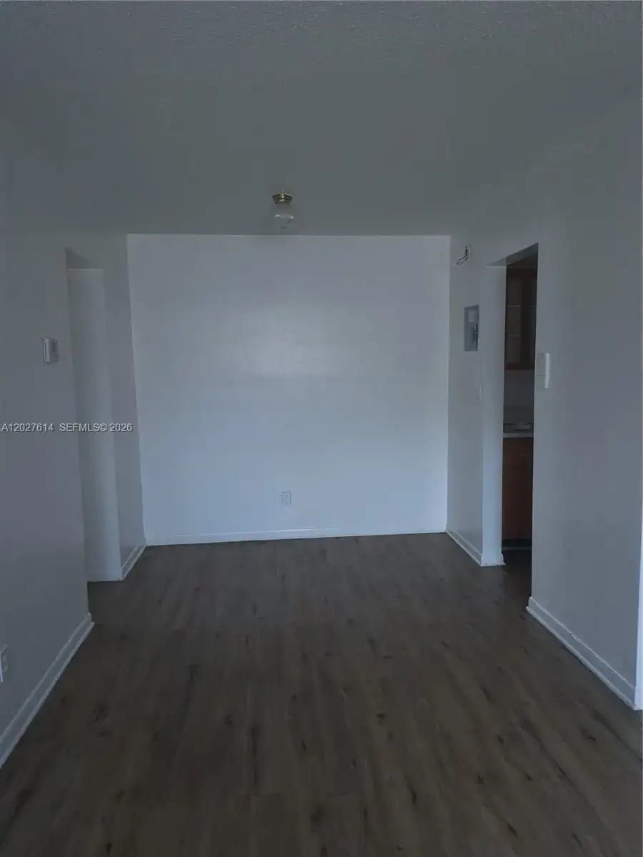 7041 Pembroke Rd # 2, Pembroke Pines FL 33023 photo 5