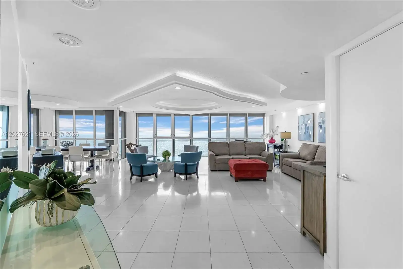 16485 Collins Ave # 1836, Sunny Isles Beach FL 33160 photo 3