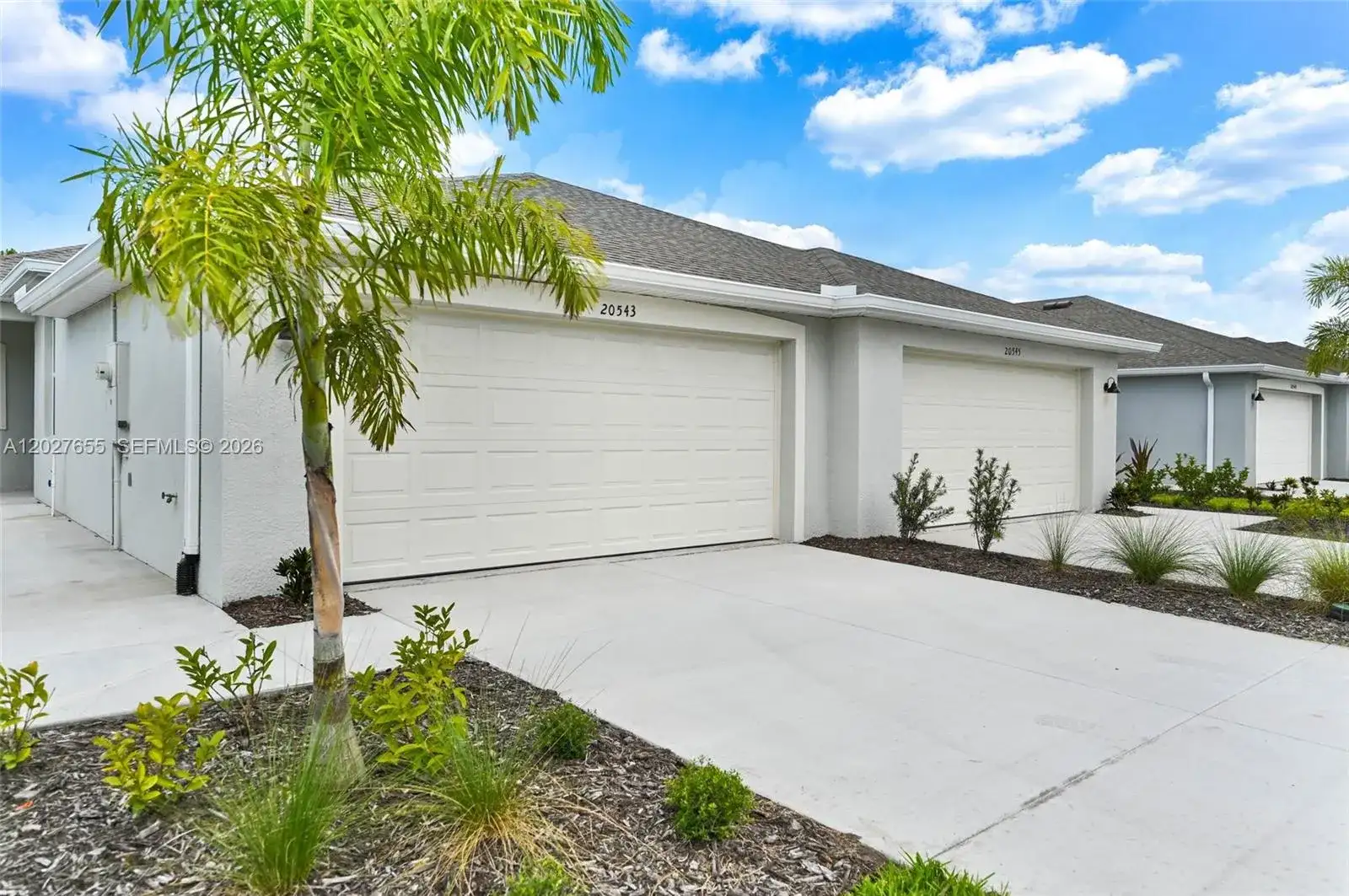 20545 HAZELNUT CT, Lehigh Acres FL 33936 photo 3
