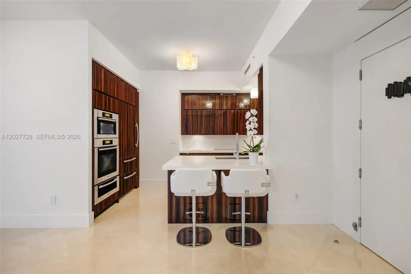 50 S Pointe Dr # 903, Miami Beach FL 33139 photo 5